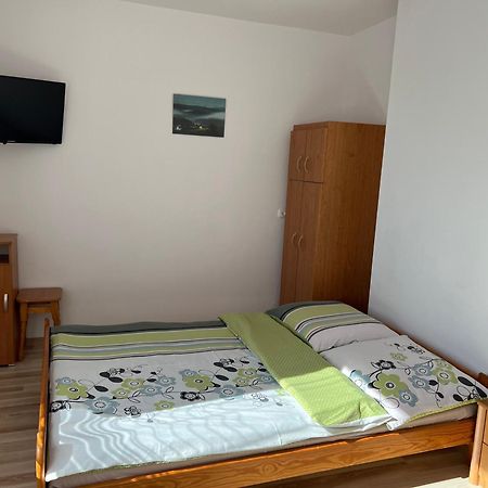 Nad Bieszczadzkim Morzem Apartment โปลันชิกค์ ภายนอก รูปภาพ