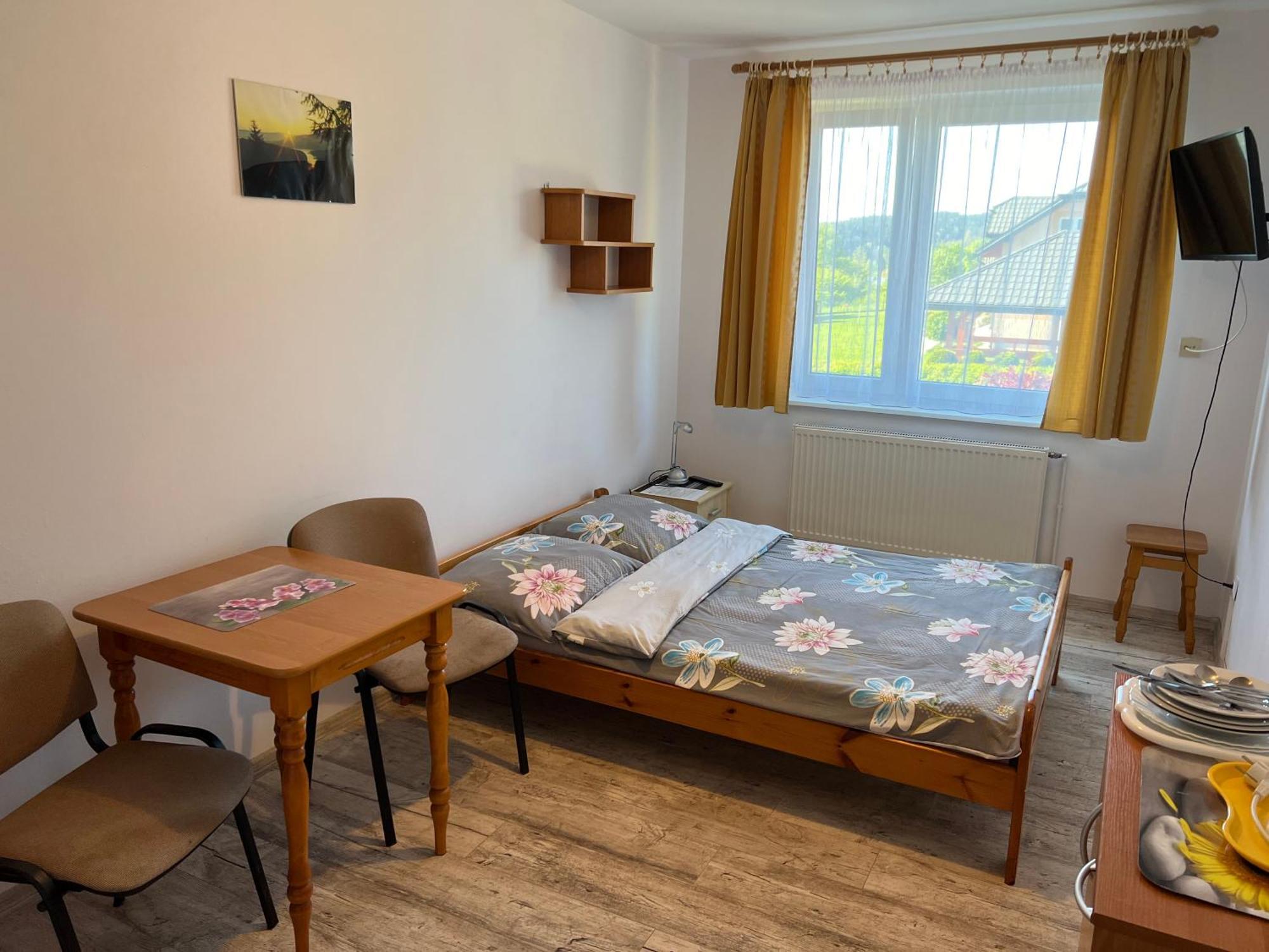 Nad Bieszczadzkim Morzem Apartment โปลันชิกค์ ภายนอก รูปภาพ
